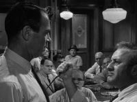 12 разгневанных мужчин (1957)